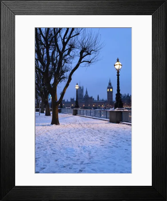 Framed Print : Houses of Parliament and South Bank in winter, London, England, United Kingdom, Europe Framed Print : Houses of Parliament and South Bank in winter, London, England, United Kingdom, Europe