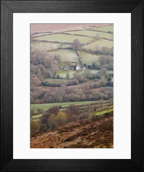 Framed Print : An isolated farmhouse in Dartmoor National Park, Devon, England, United Kingdom, Europe Framed Print : An isolated farmhouse in Dartmoor National Park, Devon, England, United Kingdom, Europe