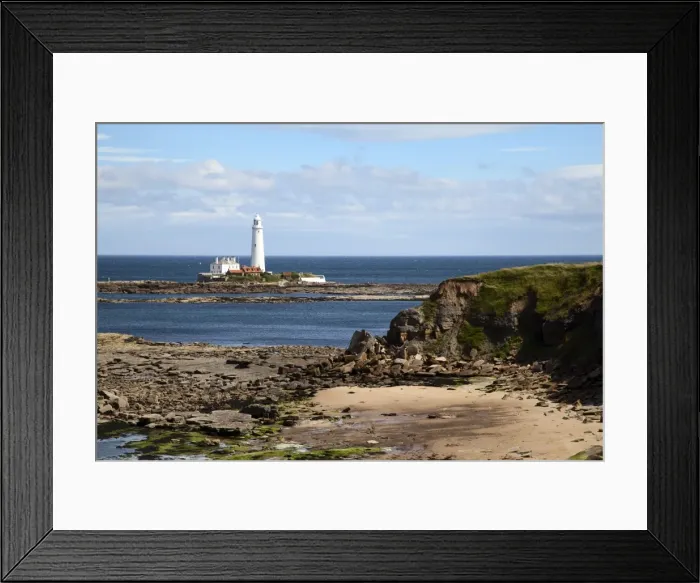 Framed Print : St. Marys Lighthouse on St. Marys Island, Whitley Bay, North Tyneside, Tyne and Wear, England, United Kingdom, Europe Framed Print : St. Marys Lighthouse on St. Marys Island, Whitley Bay, North Tyneside, Tyne and Wear, England, United Kingdom, Europe