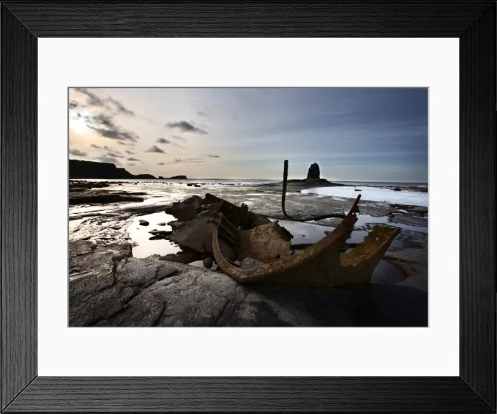 Framed Print : Old wreck and Black Nab at Saltwick Bay, near Whitby, North Yorkshire, Yorkshire, England, United Kingdom, Europe Framed Print : Old wreck and Black Nab at Saltwick Bay, near Whitby, North Yorkshire, Yorkshire, England, United Kingdom, Europe