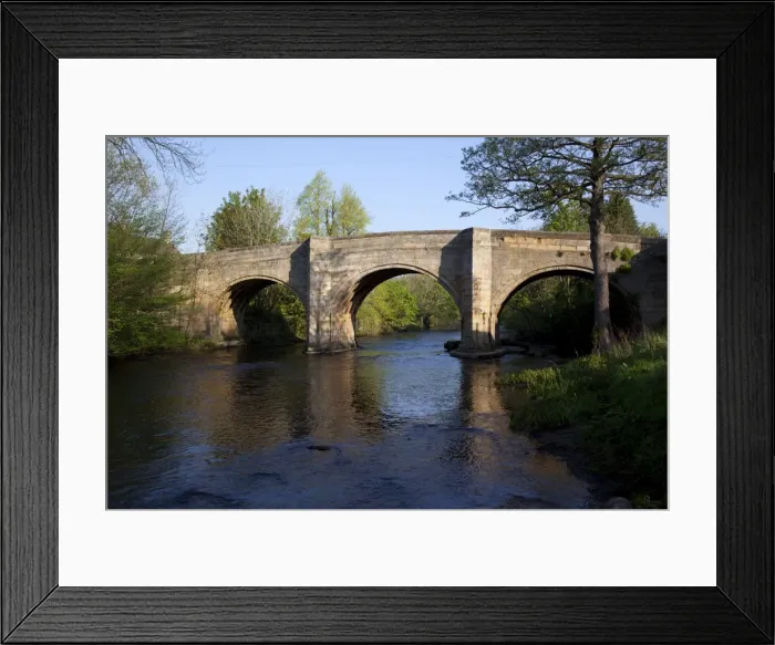 Framed Print : Stone Arch Bridge over Derwent River, Baslow, Derbyshire, England, United Kingdom, Europe Framed Print : Stone Arch Bridge over Derwent River, Baslow, Derbyshire, England, United Kingdom, Europe