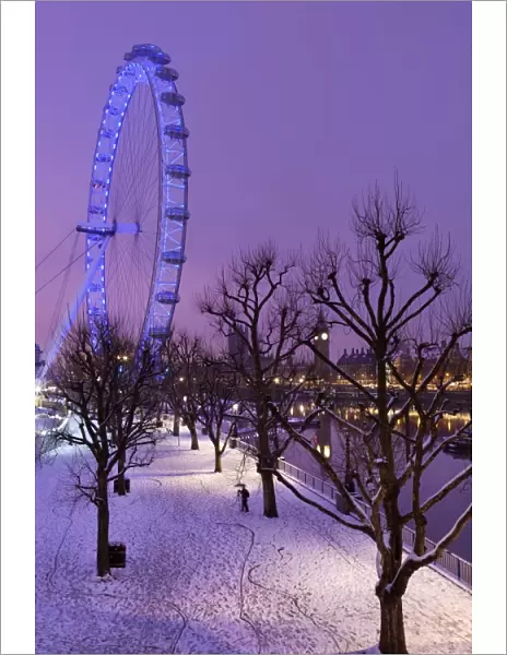 Houses of Parliament and London Eye in winter, London, England, United Kingdom, Europe
