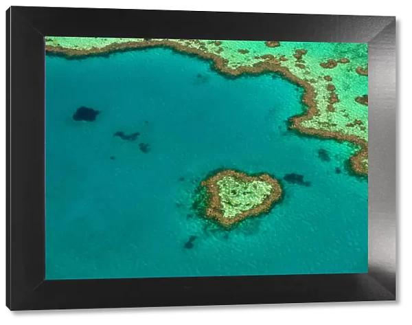 Aerial of the Great Barrier Reef, UNESCO World Heritage Site, Queensland, Australia, Pacific