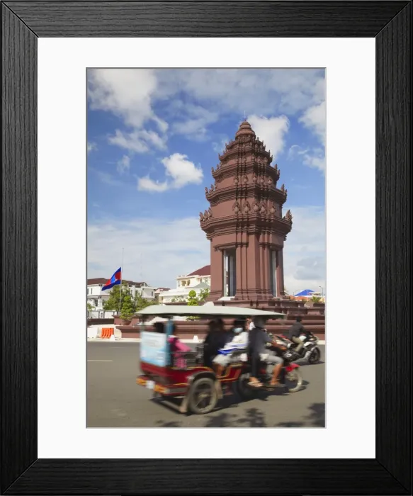 Framed Print : Tuk tuk passing Independence Monument, Phnom Penh, Cambodia, Indochina, Southeast Asia, Asia Framed Print : Tuk tuk passing Independence Monument, Phnom Penh, Cambodia, Indochina, Southeast Asia, Asia