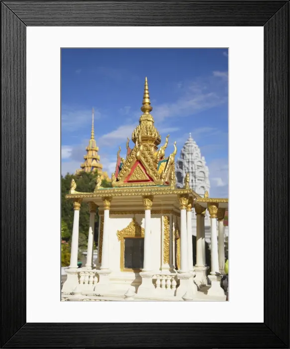 Framed Print : Shrine at Silver Pagoda in Royal Palace, Phnom Penh, Cambodia, Indochina, Southeast Asia, Asia Framed Print : Shrine at Silver Pagoda in Royal Palace, Phnom Penh, Cambodia, Indochina, Southeast Asia, Asia