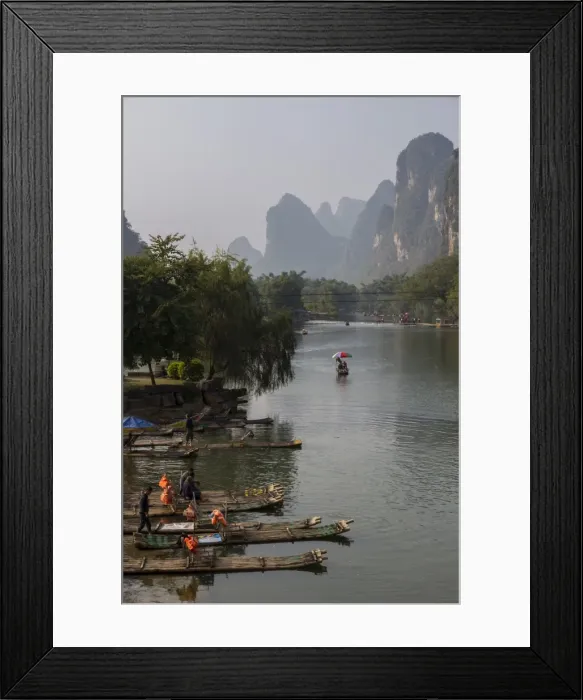 Framed Print : Yulong River, Yangshuo, Guangxi, China, Asia Framed Print : Yulong River, Yangshuo, Guangxi, China, Asia
