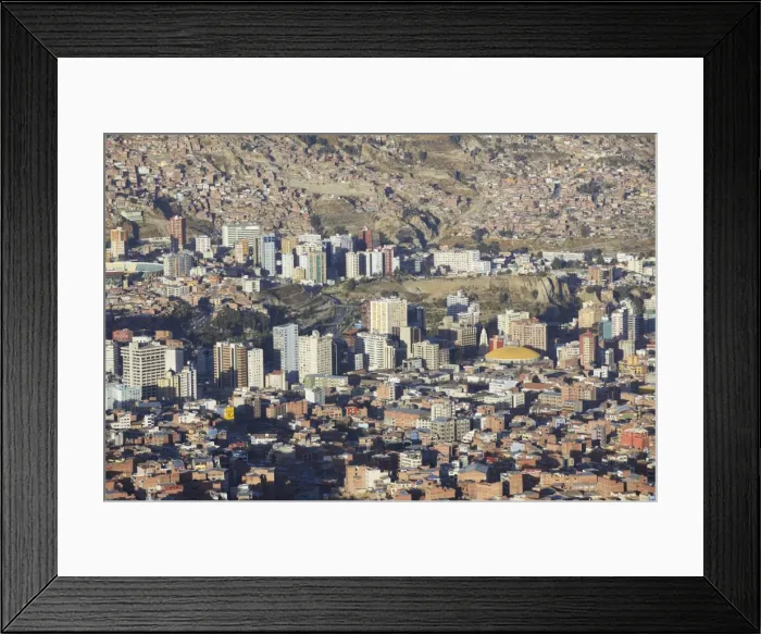 Framed Print : View of La Paz, Bolivia, South America Framed Print : View of La Paz, Bolivia, South America