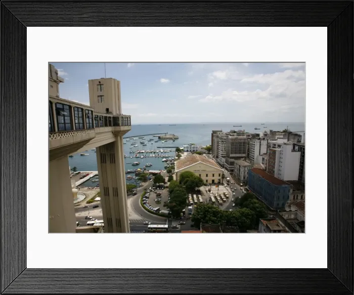 Framed Print : Elevador Lacerda, Salvador (Salvador de Bahia), Bahia, Brazil, South America Framed Print : Elevador Lacerda, Salvador (Salvador de Bahia), Bahia, Brazil, South America