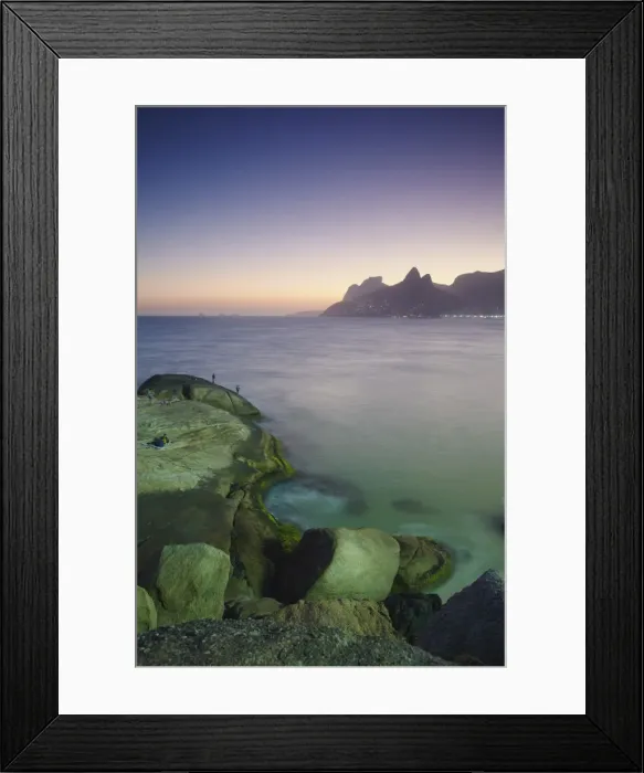 Framed Print : View of Ipanema beach at sunset from Ponta do Arpoador, Ipanema, Rio de Janeiro, Brazil, South America Framed Print : View of Ipanema beach at sunset from Ponta do Arpoador, Ipanema, Rio de Janeiro, Brazil, South America