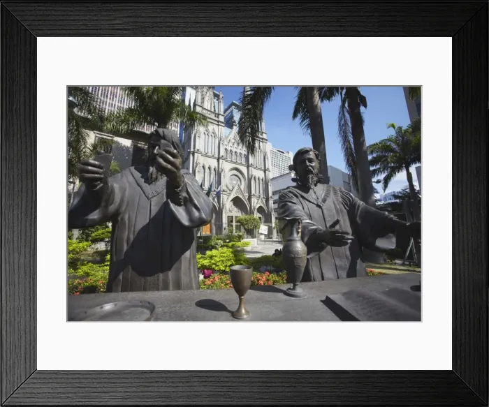 Framed Print : Statues outside Presbyterian Cathedral, Centro, Rio de Janeiro, Brazil, South America Framed Print : Statues outside Presbyterian Cathedral, Centro, Rio de Janeiro, Brazil, South America