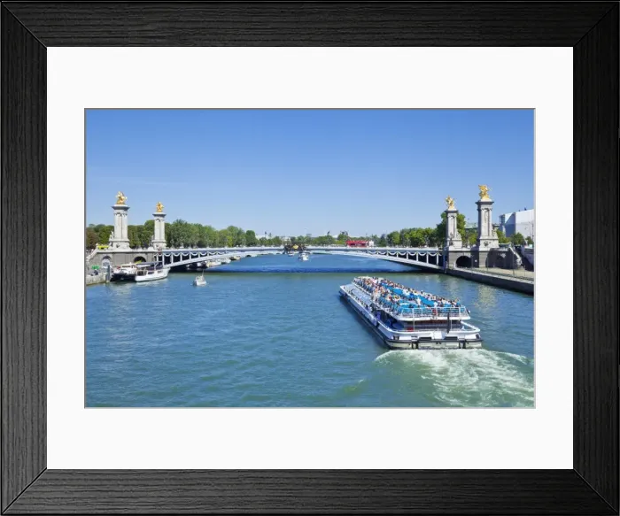 Framed Print : River Seine Cruise boat, Bateaux Mouches and the Pont Alexandre III Bridge, Paris, France, Europe Framed Print : River Seine Cruise boat, Bateaux Mouches and the Pont Alexandre III Bridge, Paris, France, Europe