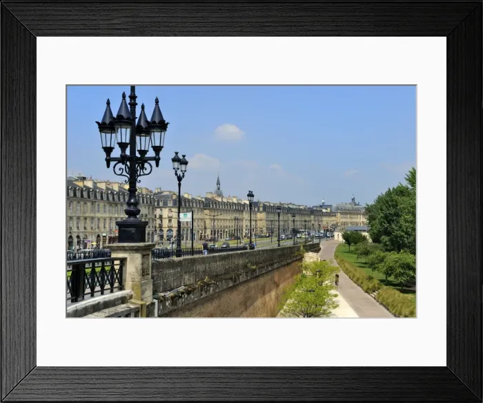 Framed Print : Waterfront buildings known as the Quays, Bordeaux, UNESCO World Heritage Site, Gironde, Aquitaine, France, Europe Framed Print : Waterfront buildings known as the Quays, Bordeaux, UNESCO World Heritage Site, Gironde, Aquitaine, France, Europe