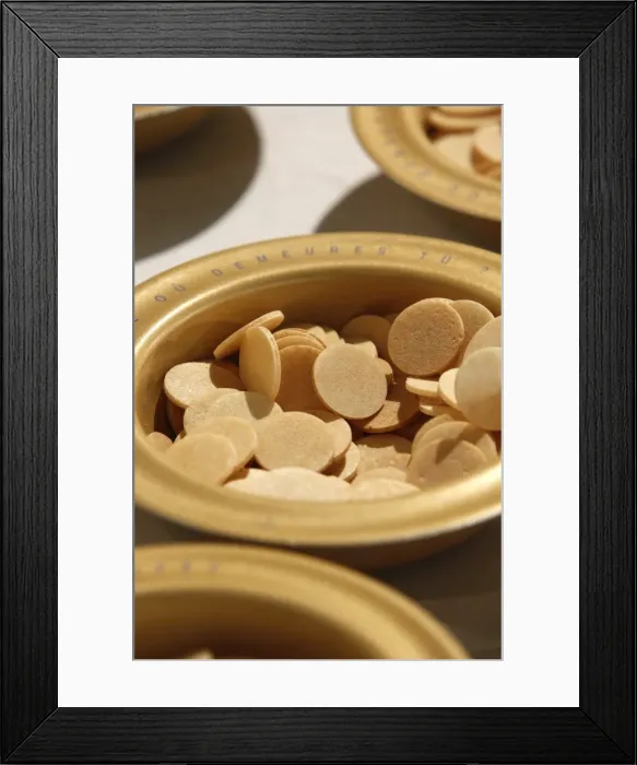 Framed Print : Host wafers in a Catholic church, Seine-Saint-Denis, France, Europe Framed Print : Host wafers in a Catholic church, Seine-Saint-Denis, France, Europe