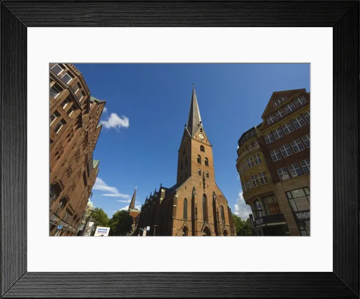 Framed Print : St. Peters Cathedral (Petrikirche), rebuilt several times since the 11th century, on Moenckebergstrasse and Bergstrasse, Hamburg, Germany, Europe Framed Print : St. Peters Cathedral (Petrikirche), rebuilt several times since the 11th century, on Moenckebergstrasse and Bergstrasse, Hamburg, Germany, Europe