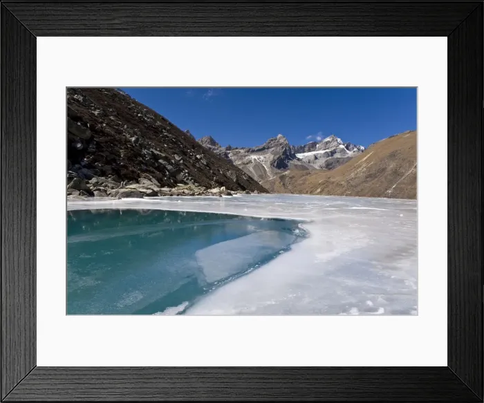 Framed Print : Dudh Pokhari Lake, Gokyo, Solu Khumbu (Everest) Region, Nepal, Himalayas, Asia Framed Print : Dudh Pokhari Lake, Gokyo, Solu Khumbu (Everest) Region, Nepal, Himalayas, Asia
