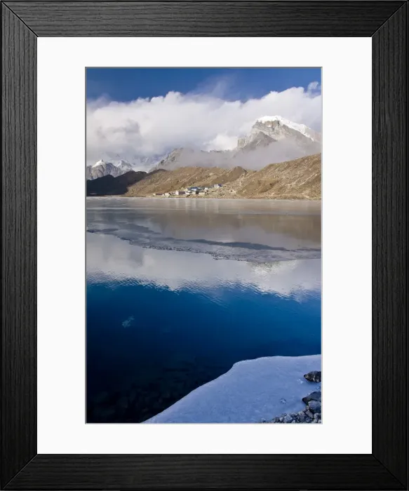 Framed Print : Dudh Pokhari Lake, Gokyo, Solu Khumbu (Everest) Region, Nepal, Himalayas, Asia Framed Print : Dudh Pokhari Lake, Gokyo, Solu Khumbu (Everest) Region, Nepal, Himalayas, Asia