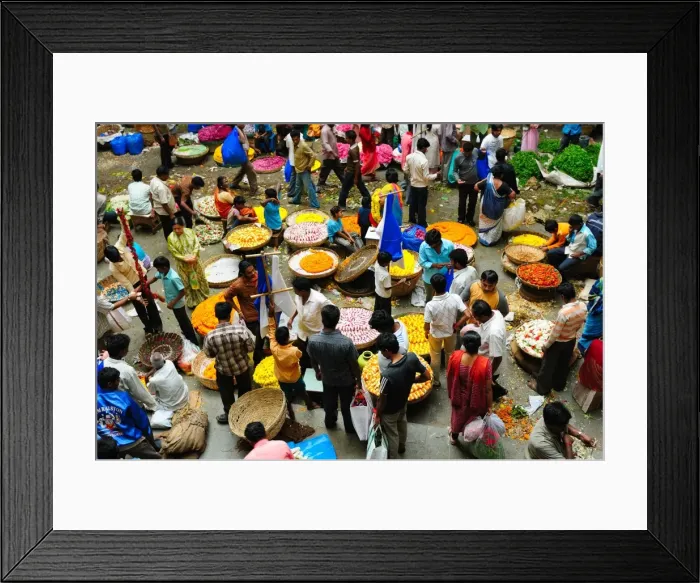 Framed Print : Flower Market, Bangalore, Karnataka, India, Asia Framed Print : Flower Market, Bangalore, Karnataka, India, Asia