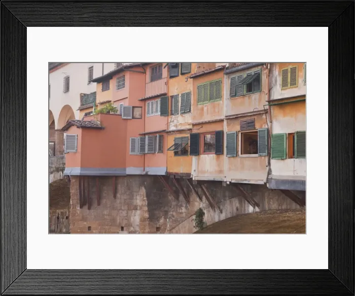 Framed Print : The Ponte Vecchio, Florence, Tuscany, Italy, Europe Framed Print : The Ponte Vecchio, Florence, Tuscany, Italy, Europe