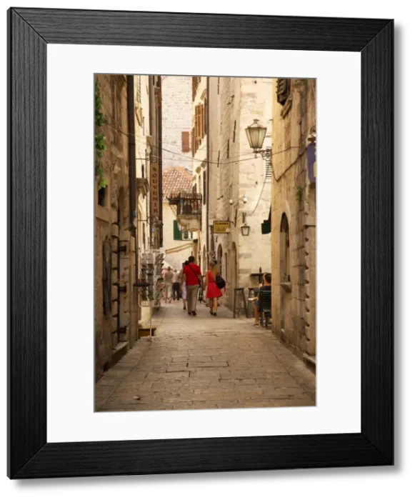Framed Print : Narrow street in Old Town, UNESCO World Heritage Site, Kotor, Montenegro, Europe Framed Print : Narrow street in Old Town, UNESCO World Heritage Site, Kotor, Montenegro, Europe