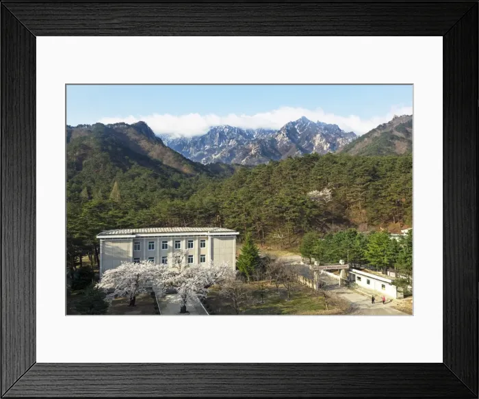 Framed Print : South Korean developed resort complex, Kumgang Mountains, Democratic Peoples Republic of Korea (DPRK), North Korea, Asia Framed Print : South Korean developed resort complex, Kumgang Mountains, Democratic Peoples Republic of Korea (DPRK), North Korea, Asia