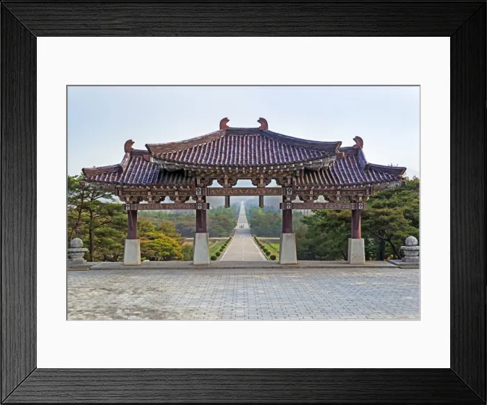 Framed Print : King Tongmyongs Mausoleum, Pyongyang, Democratic Peoples Republic of Korea (DPRK), North Korea, Asia