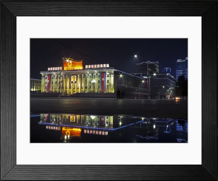 Framed Print : Kim Il Sung Square, illuminated at night, Pyongyang, Democratic Peoples Republic of Korea (DPRK), North Korea, Asia Framed Print : Kim Il Sung Square, illuminated at night, Pyongyang, Democratic Peoples Republic of Korea (DPRK), North Korea, Asia