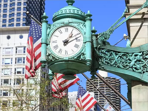 Marshall Field Building Clock, Chicago, Illinois, United States of America, North America