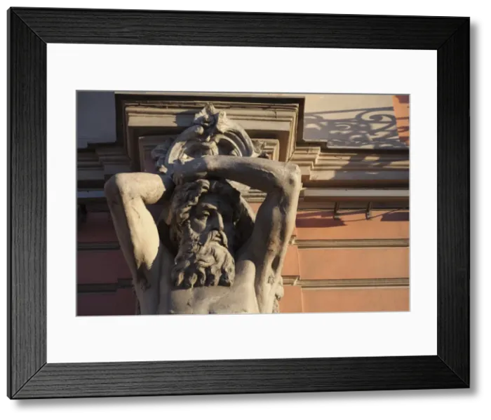 Framed Print : Statue on the Beloselskiy Palace on Nevskiy Prospekt, St. Petersburg, Russia, Europe Framed Print : Statue on the Beloselskiy Palace on Nevskiy Prospekt, St. Petersburg, Russia, Europe