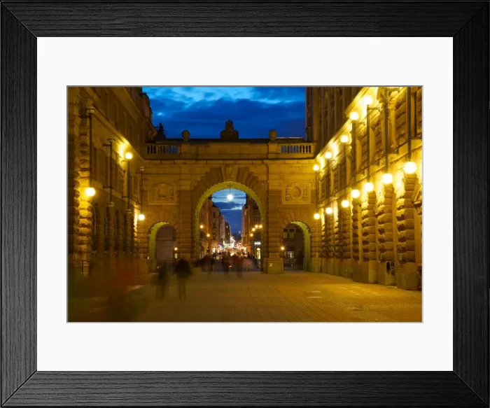 Framed Print : Riksdagshuset at night, Stockholm, Sweden, Scandinavia, Europe Framed Print : Riksdagshuset at night, Stockholm, Sweden, Scandinavia, Europe