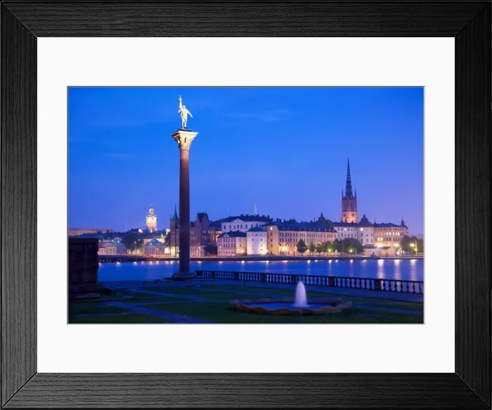 Framed Print : City skyline from City Hall at dusk, Kungsholmen, Stockholm, Sweden, Scandinavia, Europe Framed Print : City skyline from City Hall at dusk, Kungsholmen, Stockholm, Sweden, Scandinavia, Europe
