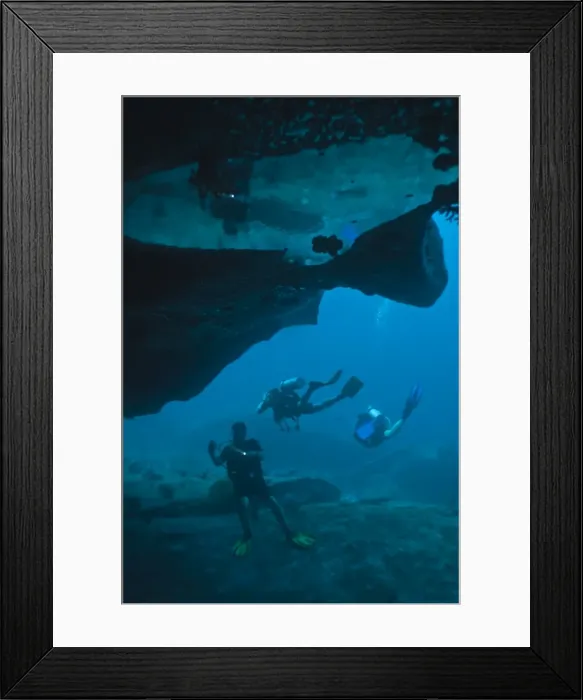 Framed Print : Scuba divers in underwater cave, Southern Thailand, Andaman Sea, Indian Ocean, Asia Framed Print : Scuba divers in underwater cave, Southern Thailand, Andaman Sea, Indian Ocean, Asia