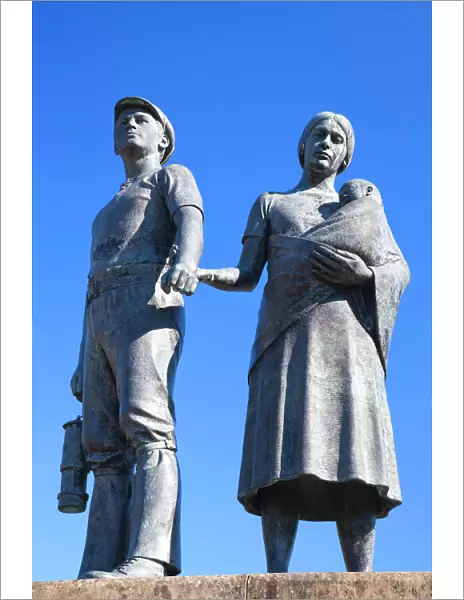 Miner statue, Tonypandy, Rhondda Valley, Glamorgan, Wales, United Kingdom, Europe