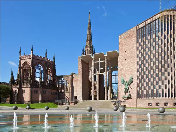Coventry old cathedral shell and new modern cathedral, Coventry, West Midlands, England, United Kingdom, Europe
