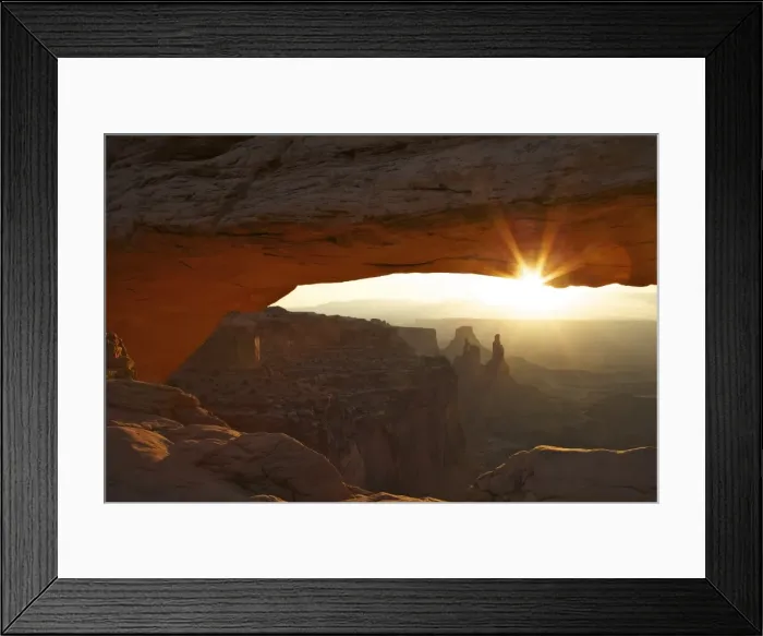 Framed Print : Sunrise at Mesa Arch, Island in the Sky, Canyonlands National Park, Utah, United States of America, North America Framed Print : Sunrise at Mesa Arch, Island in the Sky, Canyonlands National Park, Utah, United States of America, North America