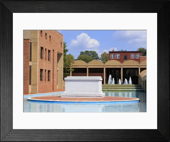 Framed Print : Tomb, Martin Luther King Jr. National Historic Site, Atlanta, Georgia, United States of America, North America