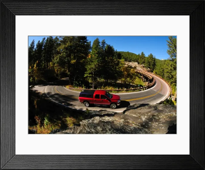Framed Print : Car on the turn, Mount Rushmore, South Dakota, United States of America, North America Framed Print : Car on the turn, Mount Rushmore, South Dakota, United States of America, North America