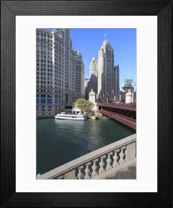 Framed Print : Chicago River and DuSable Bridge with Wrigley Building and Tribune Tower, Chicago, Illinois, United States of America, North America Framed Print : Chicago River and DuSable Bridge with Wrigley Building and Tribune Tower, Chicago, Illinois, United States of America, North America