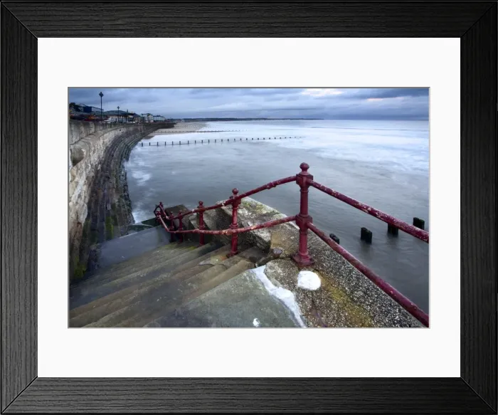 Framed Print : Sea steps and incoming tide at North Sands, Bridlington, East Riding of Yorkshire, England, United Kingdom, Europe Framed Print : Sea steps and incoming tide at North Sands, Bridlington, East Riding of Yorkshire, England, United Kingdom, Europe