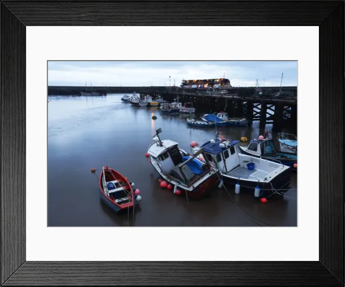 Framed Print : Fishing boats in the Harbour at Bridlington, East Riding of Yorkshire, Yorkshire, England, United Kingdom, Europe Framed Print : Fishing boats in the Harbour at Bridlington, East Riding of Yorkshire, Yorkshire, England, United Kingdom, Europe