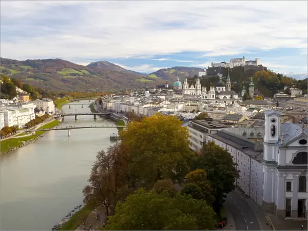 Overview of Salzburg in autumn, Salzburg, Austria, Europe