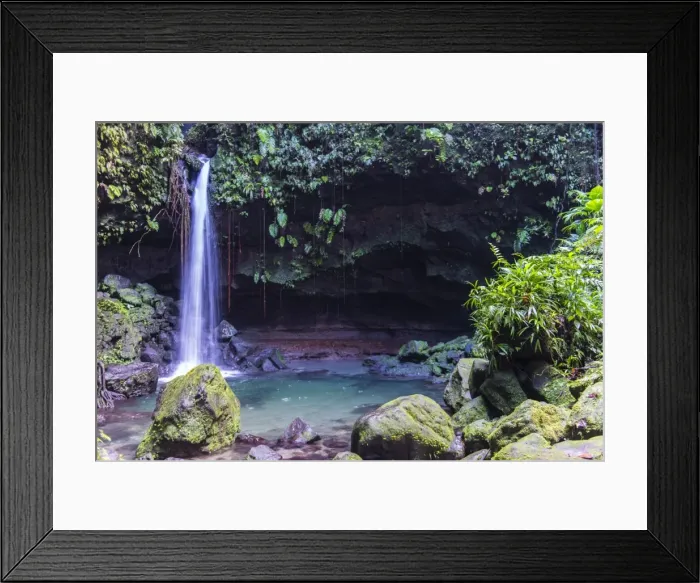 Framed Print : Waterfall splashing in the Emerald Pool in Dominica, West Indies, Caribbean, Central America Framed Print : Waterfall splashing in the Emerald Pool in Dominica, West Indies, Caribbean, Central America