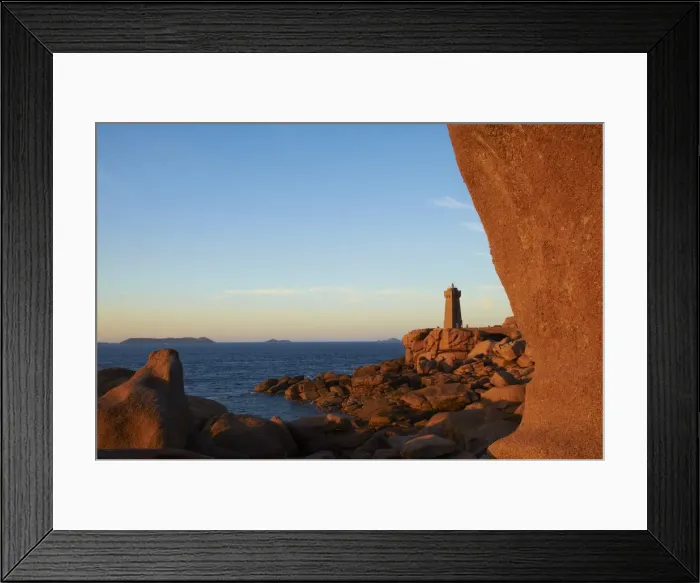 Framed Print : Pointe de Squewel and Mean Ruz Lighthouse, Men Ruz, Ploumanach, Cote de Granit Rose, Cotes d Armor, Brittany, France, Europe Framed Print : Pointe de Squewel and Mean Ruz Lighthouse, Men Ruz, Ploumanach, Cote de Granit Rose, Cotes d Armor, Brittany, France, Europe