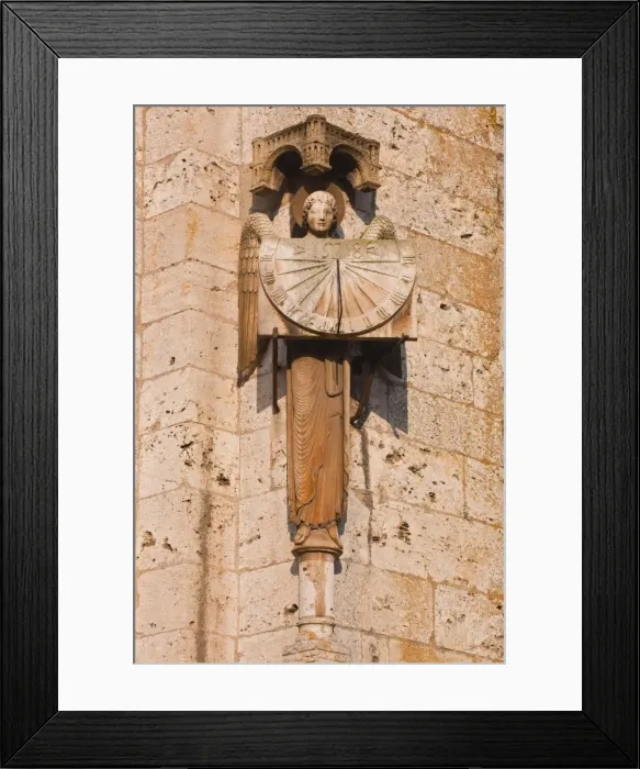 Framed Print : An old sundial on Chartres Cathedral, UNESCO World Heritage Site, Chartres, Eure-et-Loir, Centre, France, Europe Framed Print : An old sundial on Chartres Cathedral, UNESCO World Heritage Site, Chartres, Eure-et-Loir, Centre, France, Europe