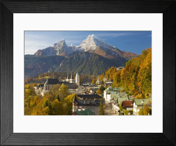 Framed Print : View over Berchtesgaden and the Watzmann Mountain, Berchtesgaden, Bavaria, Germany, Europe Framed Print : View over Berchtesgaden and the Watzmann Mountain, Berchtesgaden, Bavaria, Germany, Europe