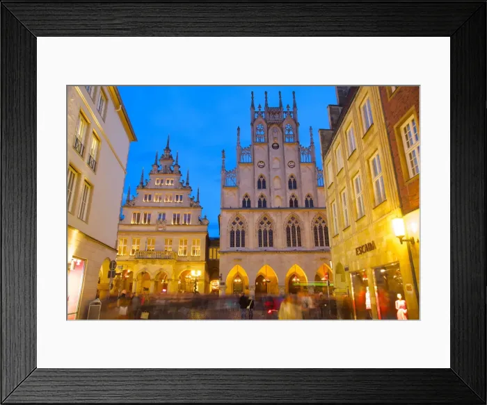 Framed Print : Historic Town Hall on Prinzipalmarkt at Christmas, Munster, North Rhine-Westphalia, Germany, Europe Framed Print : Historic Town Hall on Prinzipalmarkt at Christmas, Munster, North Rhine-Westphalia, Germany, Europe