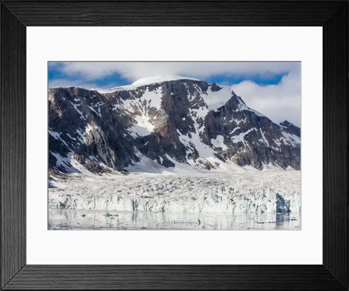 Framed Print : Tidewater glacier, Hornsund, Spitsbergen, Svalbard Archipelago, Norway, Scandinavia, Europe Framed Print : Tidewater glacier, Hornsund, Spitsbergen, Svalbard Archipelago, Norway, Scandinavia, Europe