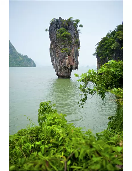 Khao Phing Kan (James Bond Island), Ao Phang-Nga National Marine Park, Phuket Island, Phuket, Thailand, Southeast Asia, Asia