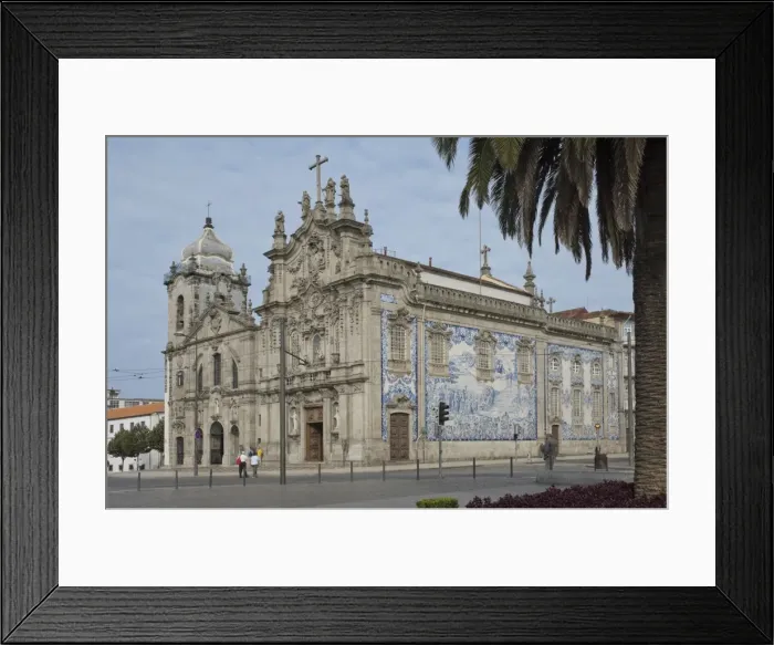 Framed Print : The combined churches of Igrega dos Carmelitas and Igreja do Carmo with blue tiled wall, Oporto, Portugal, Europe Framed Print : The combined churches of Igrega dos Carmelitas and Igreja do Carmo with blue tiled wall, Oporto, Portugal, Europe
