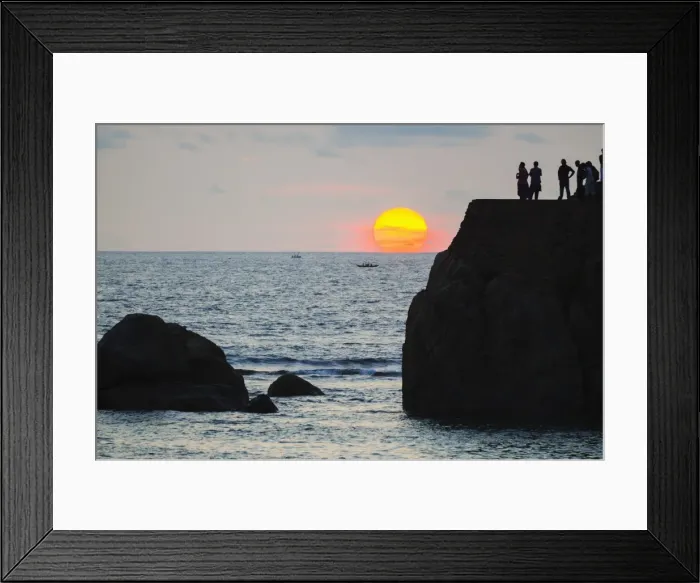 Framed Print : Sunset on the Indian Ocean, Galle, Southern Province, Sri Lanka, Asia Framed Print : Sunset on the Indian Ocean, Galle, Southern Province, Sri Lanka, Asia