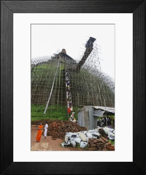 Framed Print : Workers and scaffolding on the Abhayagiri Dagoba, Anuradhapura, UNESCO World Heritage Site, Sri Lanka, Asia Framed Print : Workers and scaffolding on the Abhayagiri Dagoba, Anuradhapura, UNESCO World Heritage Site, Sri Lanka, Asia